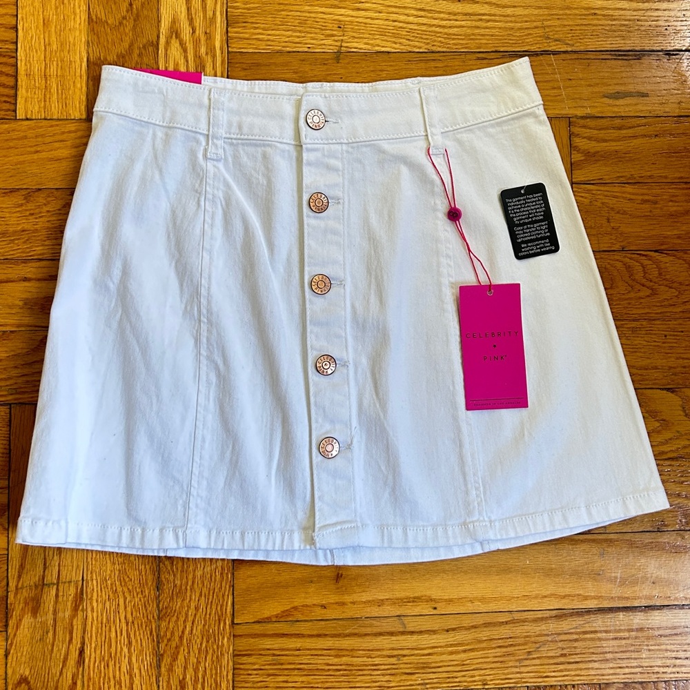 NWT White Denim Mini Skirt Single Breasted Gold Toned Buttons Size 5 Celebrity P